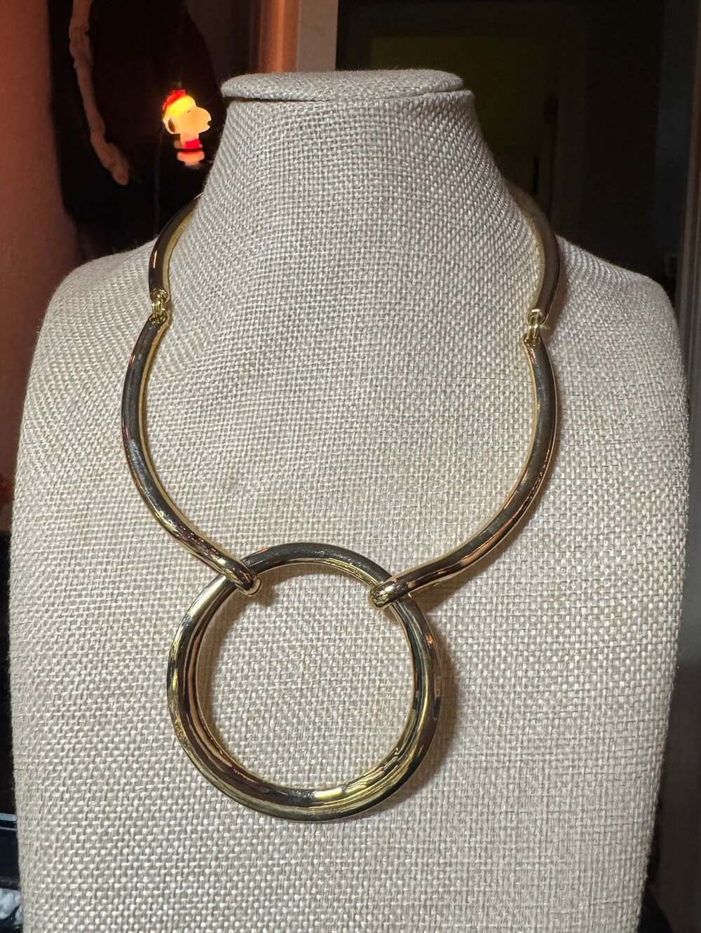 Gold Tone Metal Collar Necklace Statement Ring Pendant